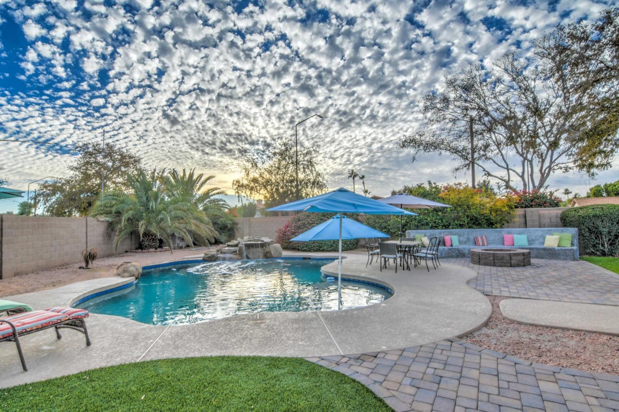 Villa Route 66 Oasis In Downtown Gilbert With Heated Pool & Mini Golf Exterior foto