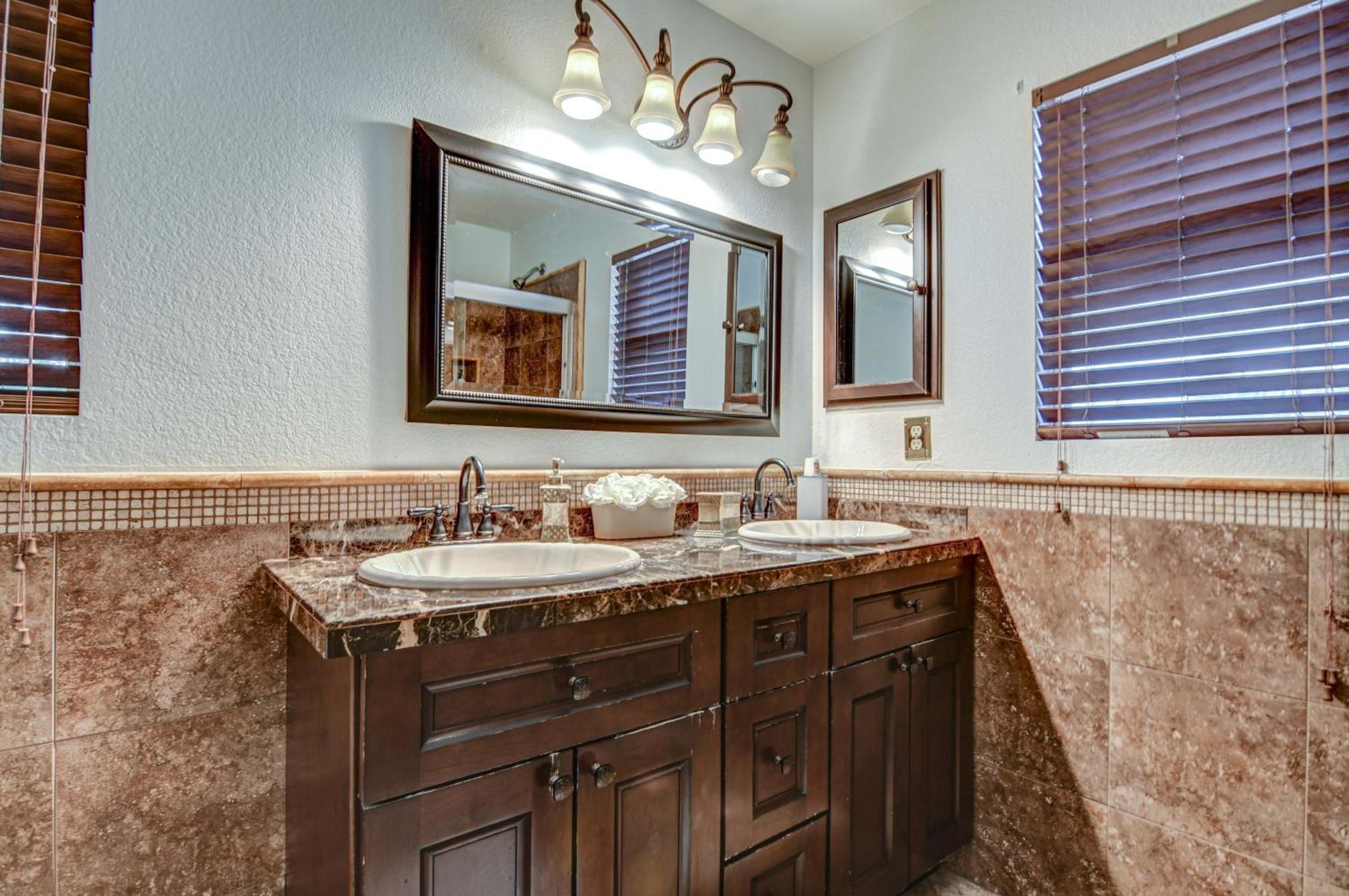 Villa Route 66 Oasis In Downtown Gilbert With Heated Pool & Mini Golf Exterior foto