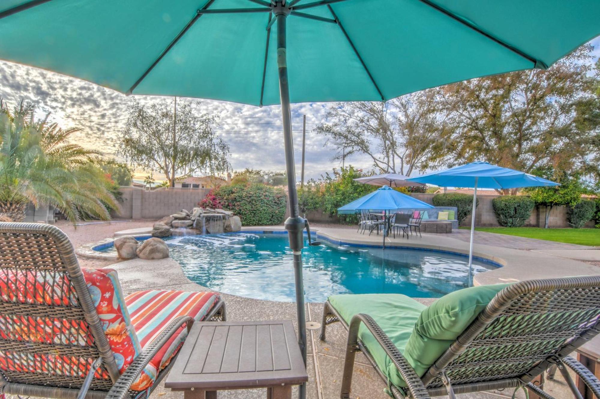 Villa Route 66 Oasis In Downtown Gilbert With Heated Pool & Mini Golf Exterior foto